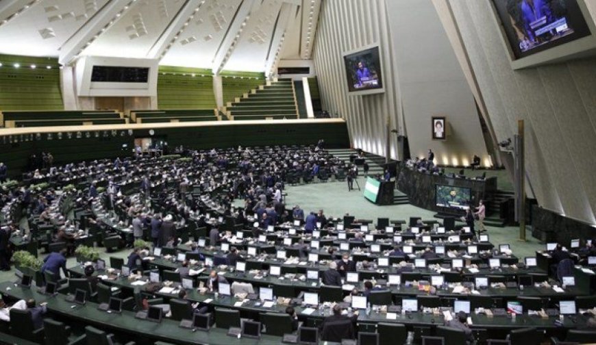 اسامی نمایندگان غایب روز گذشته مجلس قرائت شد