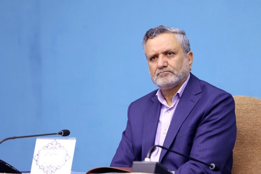 رئیس کانون کارگران بازنشسته تامین اجتماعی تهران: وزیر کار در کدام کشور زندگی می‌کند؟