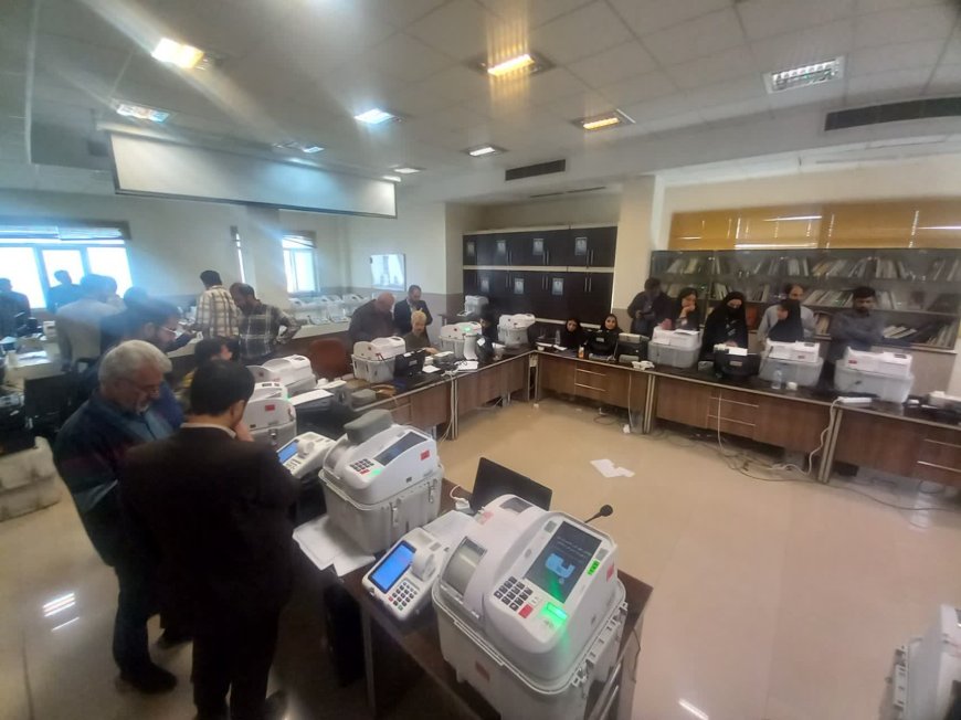 دومین مانور انتخابات الکترونیک در شیراز برگزار شد 