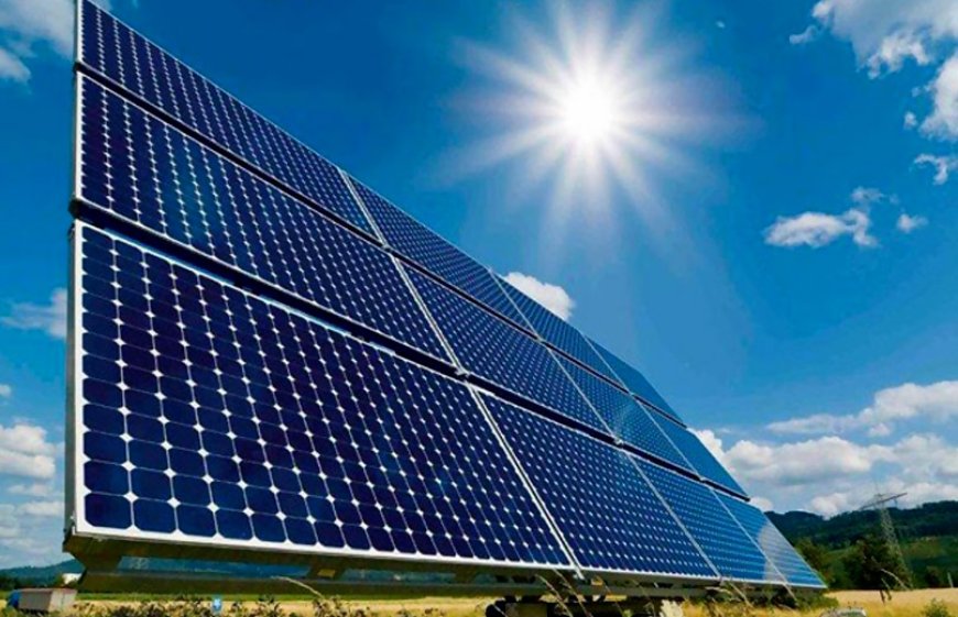 درآمد ۳۰۰ میلیارد ریالی استان فارس از تولید انرژی خورشیدی