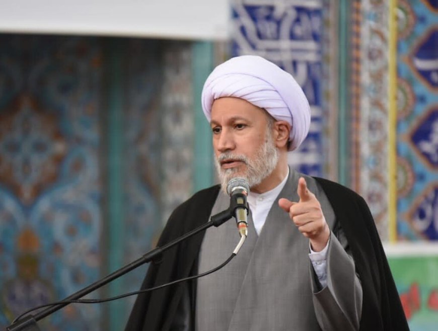 امام جمعه شیراز: نظام اسلامی ایران از سال ۵۹ تا امروز درگیر جنگی فرهنگی است