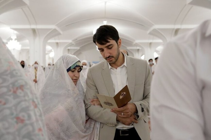 افزایش تدریجی ۵ ساله «سن ازدواج» در ایران/ وضعیت تاهل و تجرد جوانان