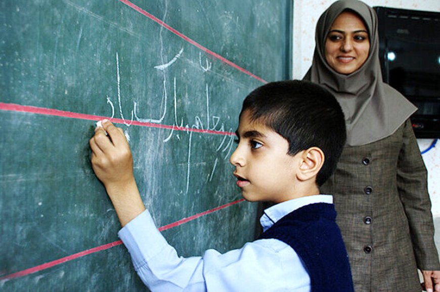 وزیر آموزش و پرورش: حقوق معلمان با اجرای رتبه‌بندی ۲۶ درصد رشد پیدا کرده است