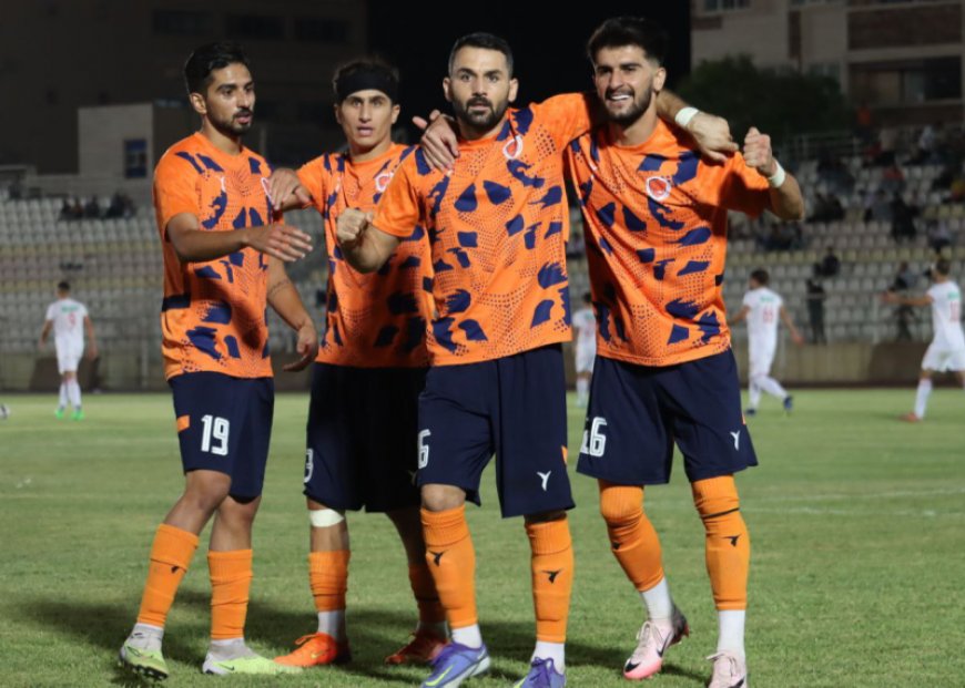 روز پیروزی زرد و نارنجی شیرازی ها