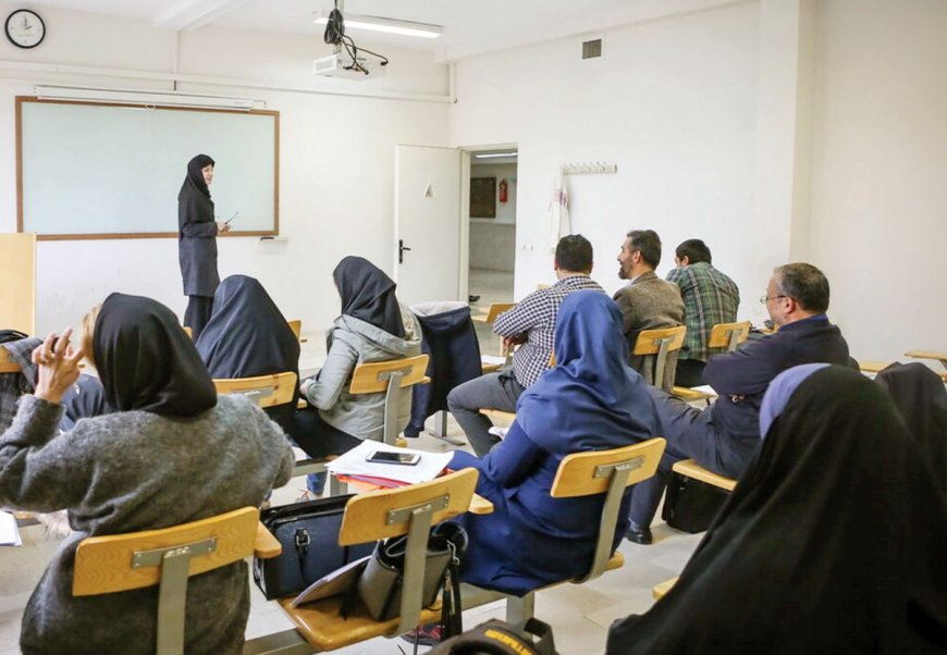 خبر خوش وزیر علوم از انتصاب مدیران زن در سطوح معاونت و دانشگاه‌ها
