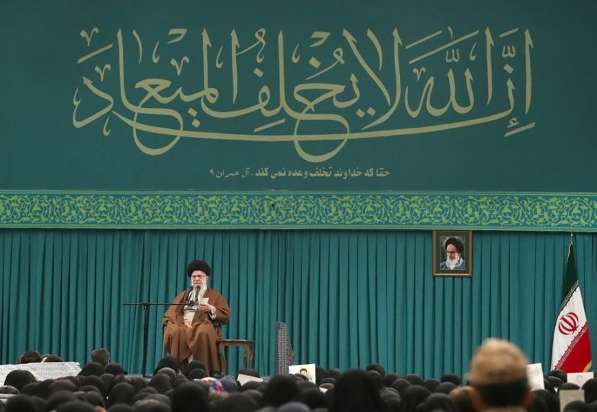 رهبر انقلاب: هرچه به ذهن میرسد را نباید در فضای مجازی منتشر کرد / تأثیر برداشت‌ها و تحلیل‌های غلط بر روحیه مردم باید مورد توجه قرار گیرد