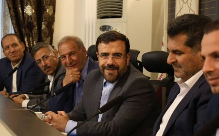 استاندار فارس: سرمایه‌گذاری بخش خصوصی تنها راه توسعه استان است