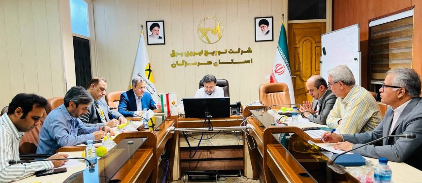 مدیر عامل برق  : کشاورزان هرمزگان از فرصت تامین برق خورشیدی و گشایش های پیش رو استفاده کنند