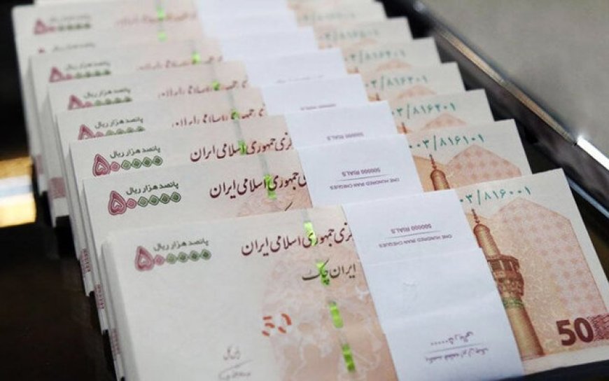 حداقل حقوق کارمندان ۱۳ میلیون تومان تعیین شد