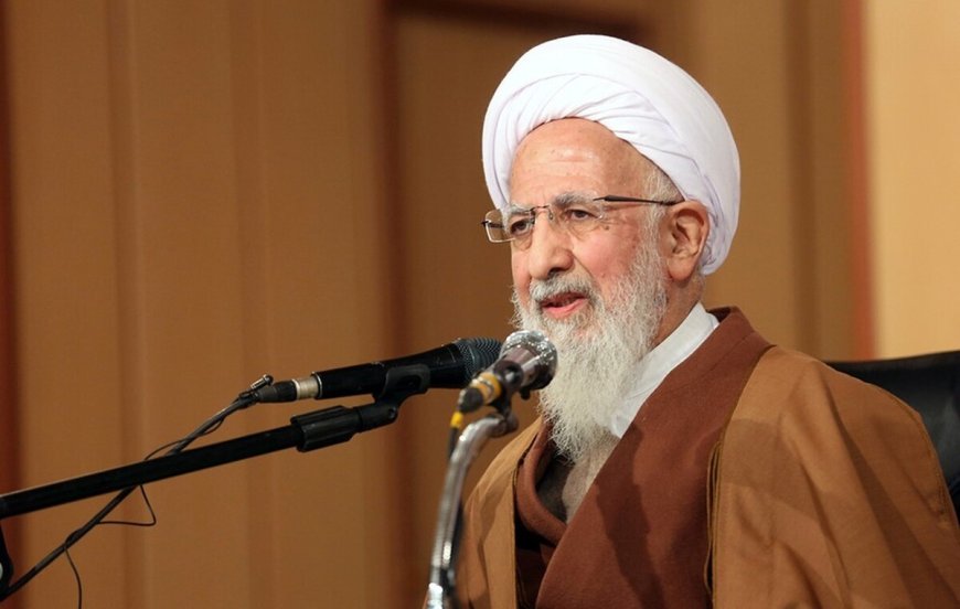 آیت الله جوادی آملی: خدا شاهد است این مردم خیلی خوبند؛ نظام جمهوری اسلامی را جزء ناموسمان بدانیم