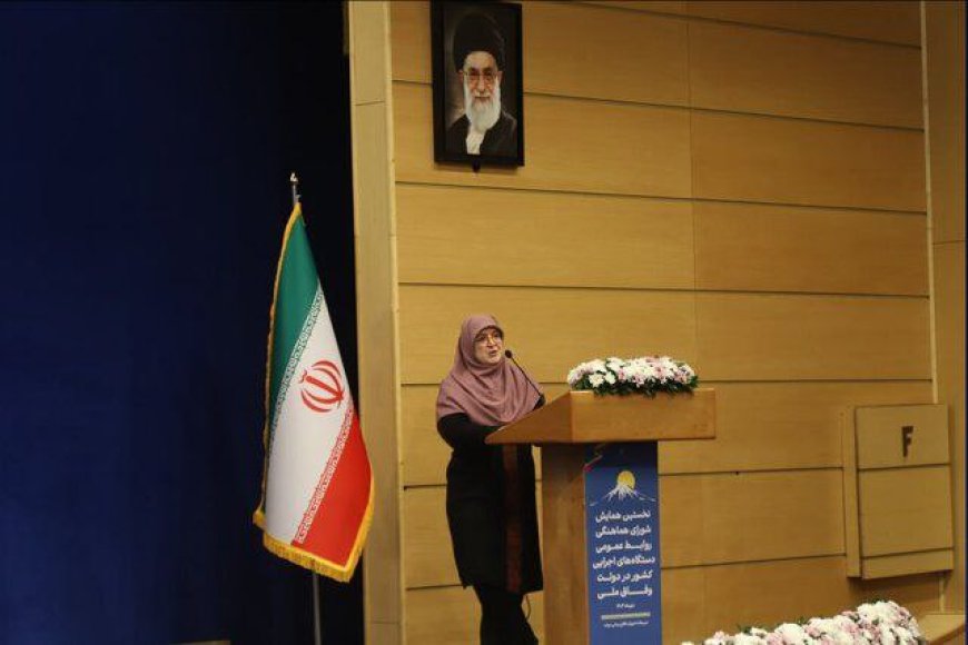 مهاجرانی: خبر دروغ تولید نخواهیم کرد