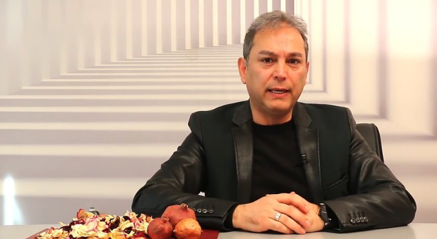 زوم روی کتاب