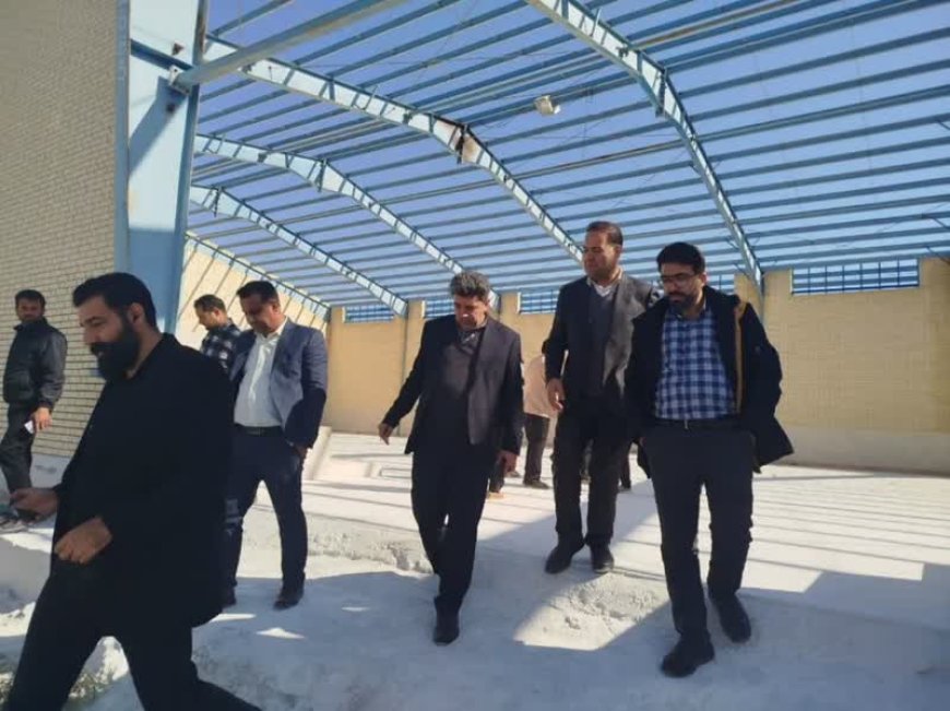 تصویب اجرای ۱۰ هزار متر مربع بهسازی و آسفالت معابر روستایی شهرستان داراب