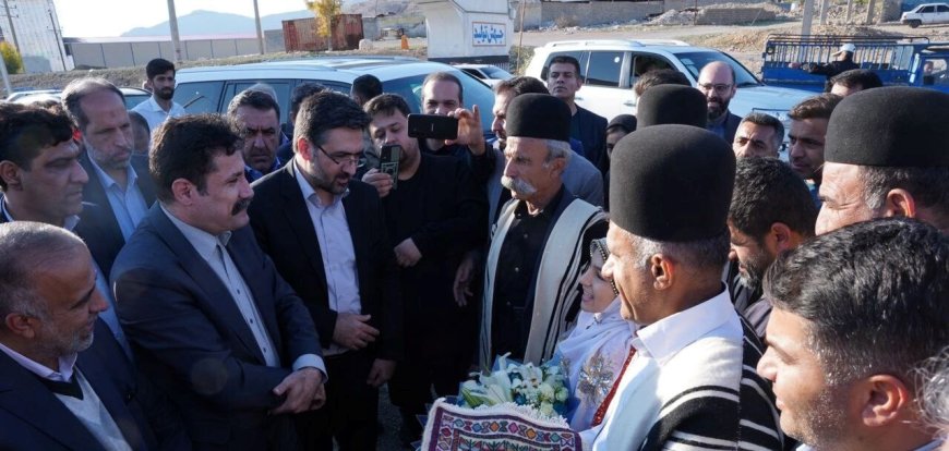 معاون رییس جمهور: دولت پزشکیان خود را موظف به کاهش مشکلات مناطق محروم می‌داند
