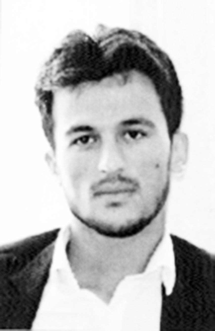 چه زيبا بود‌ آد‌م تاك مي شد‌