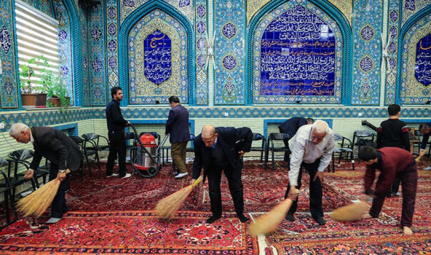 غبارروبی و عطرافشانی مساجد استان فارس در آستانه بهار قرآن