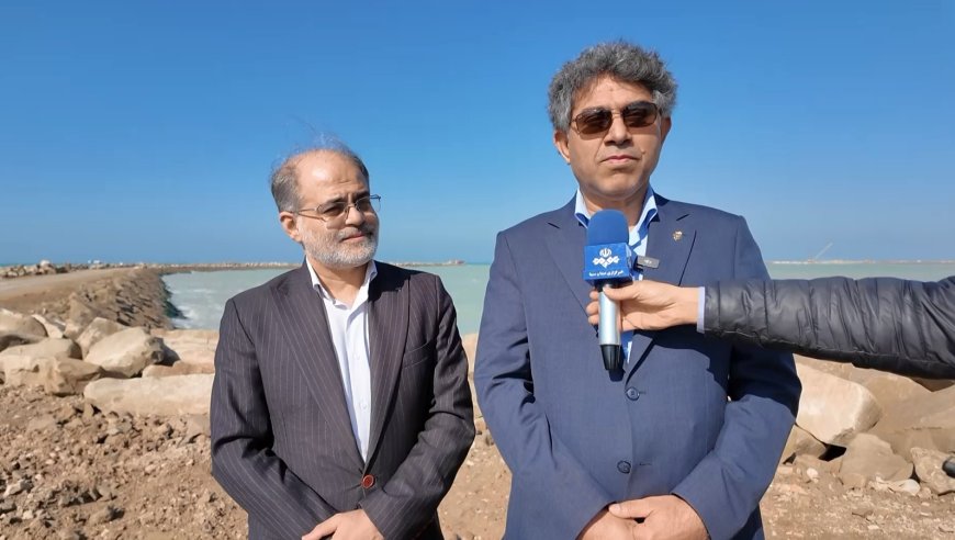 اسکله ۲۰۰ متری چندمنظوره در حوضچه جدید بندر گناوه ساخته می‌شود