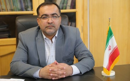 دبیر کارگروه رصد و پایش گندم، آرد و نان خبر داد: پیش بینی لازم برای تامین آرد نانوایی های فارس در ایام نوروز