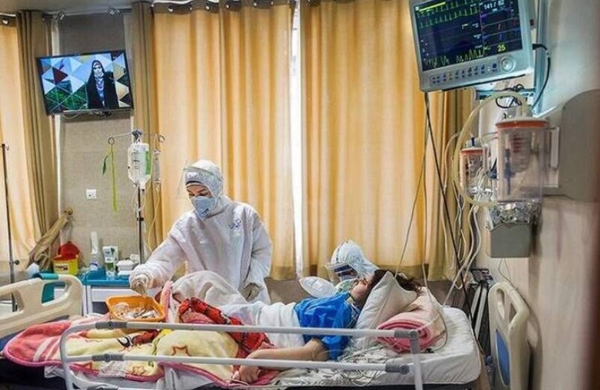 آتش سوزی کارگاه مبل سازی در گویم شیراز چهار مصدوم بر جا گذاشت