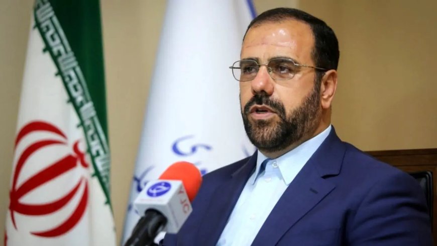 مشاور عالی استاندار: موضوع رفتن دکتر امیری از استانداری فارس کذب محض است