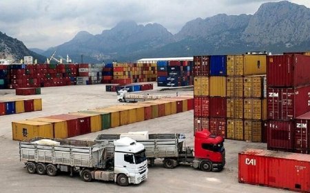 چه کالاهایی در بندر رجایی سوختند؟