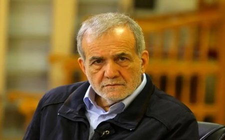 ببینید| عیادت پزشکیان از مجروحان حادثۀ بندر شهید رجایی