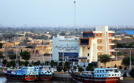 صنایع دریایی یکی از پتانسیل های مهم خوزستان است