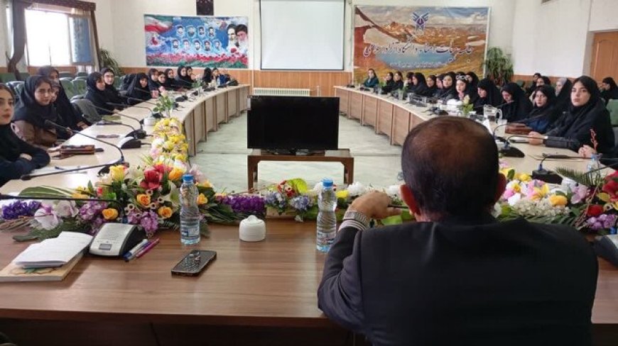 افتتاحیه رویداد دختران نقش‌آفرین در دانشگاه آزاد واحد یاسوج برگزار شد
