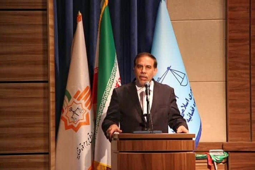 معاون قوه قضاییه در فارس: باید دست در دست هم برای تربیت نسل فردا تلاش کنیم