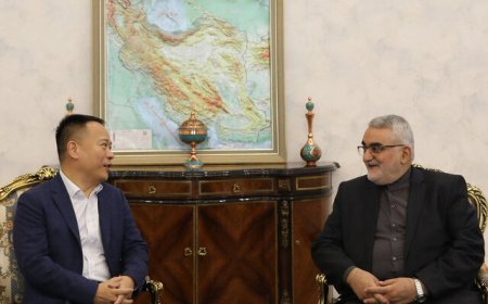 بروجردی: افتتاح سرکنسولگری چین در بندرعباس گام مهمی در تقویت روابط دوجانبه است