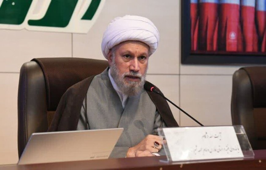 امام جمعه شیراز: مدیریت شهری شیراز باید با تکیه بر میراث ایرانی-اسلامی باشد