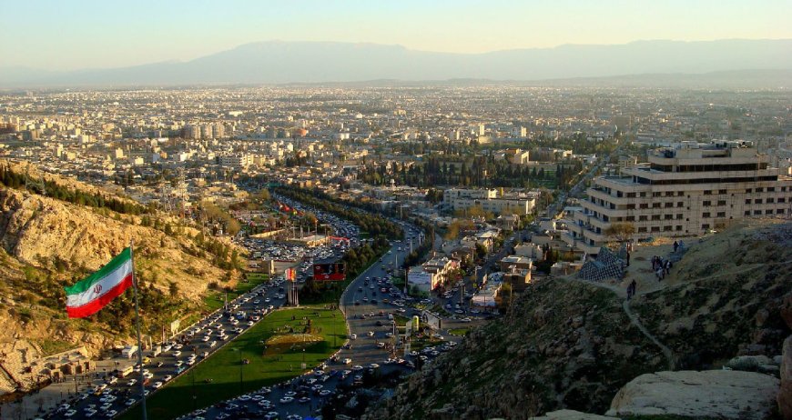 نسخه الکترونیک«دانشنامه شیراز» منتشر می‌شود