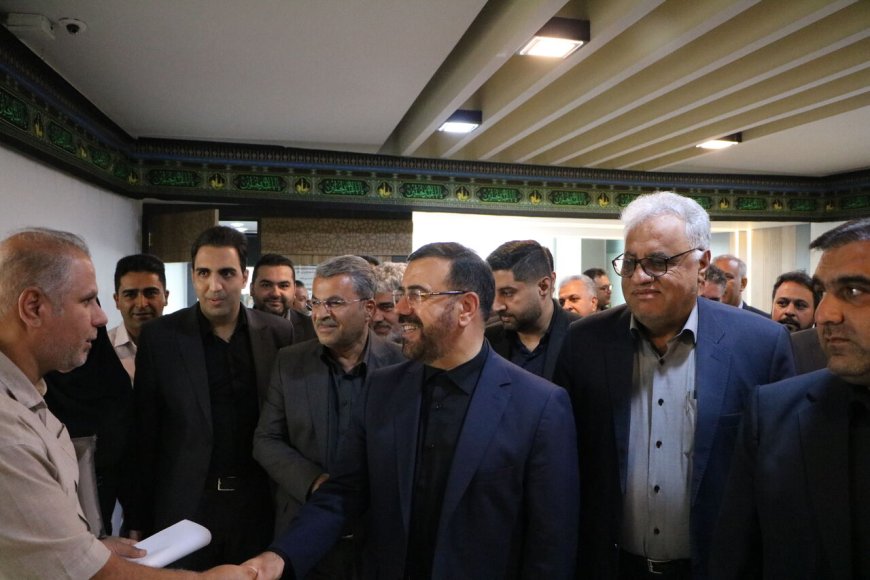 ببینید| بازدید استاندار فارس از بخش‌های مختلف اداره کل راه و شهرسازی