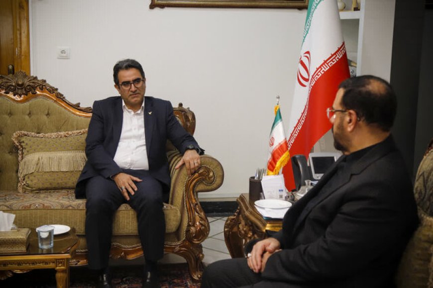 معاون وزیر ارتباطات: اتصال سامانه‌های پستی به سامانه‌های دولتی در دستور کار است