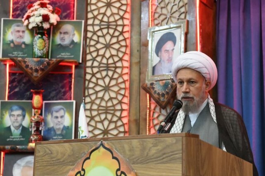 امام جمعه شیراز: تحقق برنامه هفتم توسعه مستلزم همکاری مردم و مسئولان است