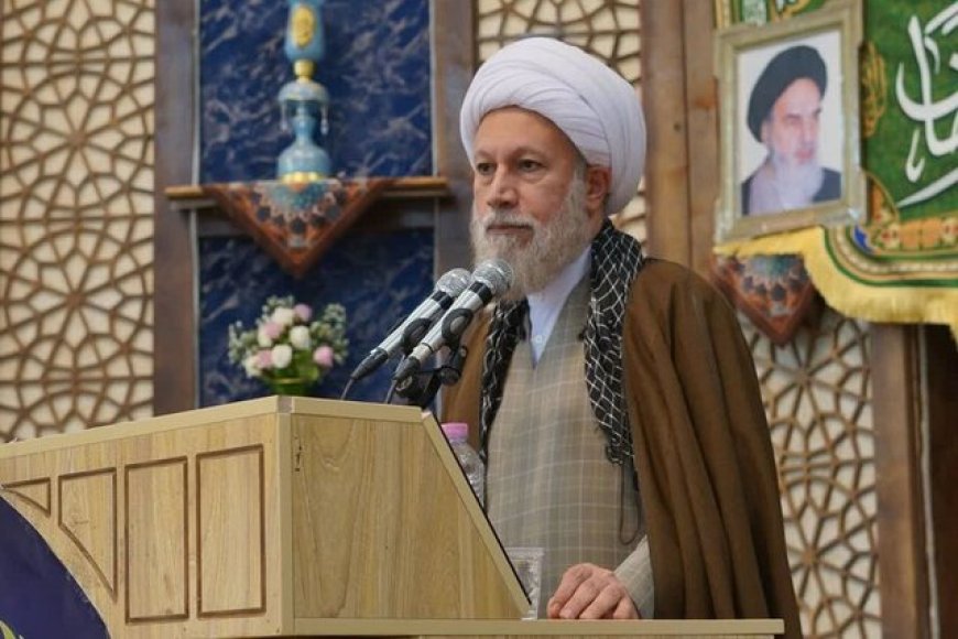 امام جمعه شیراز: واقعیت تاریخی و دینی حافظ را تغییر ندهیم/ رسانه‌ها پیام «انتظار» را به گوش جهانیان برسانند