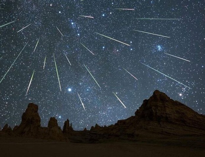 22 آذر بارش شهابی جوزایی آسمان ایران را نورانی می‌ کند