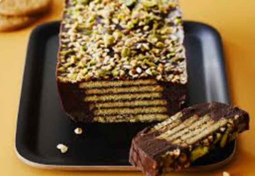 طرز تهیه کیک یخچالی موز و گردو در چند دقیقه