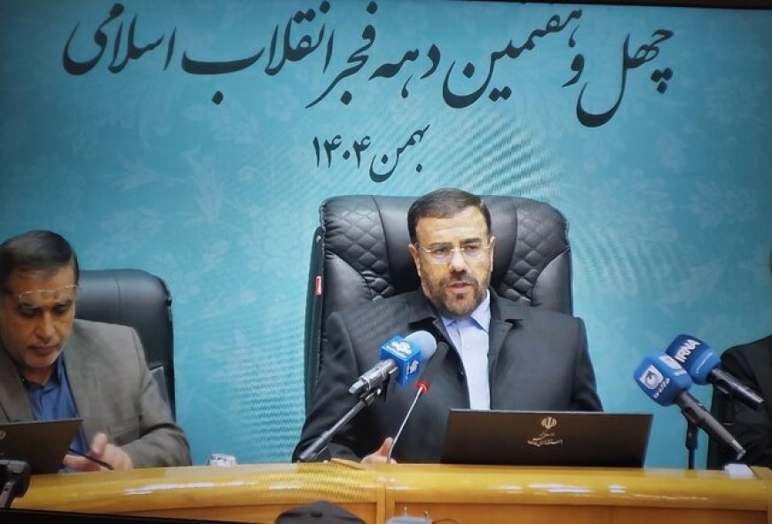 بهره‌برداری از بیش از ۲۰۶۶ پروژه طی دهه فجر در فارس/ دانشجوی بازداشتی نداشتیم
