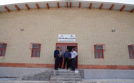 ۱۲ طرح ورزشی نیمه‌تمام بوشهر آماده افتتاح شد