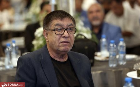 مردی از جنس اخلاق
