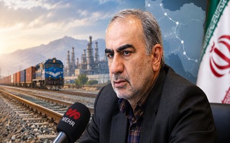 راه‌آهن فارس بدون مشارکت صنایع شتاب نمی‌گیرد
