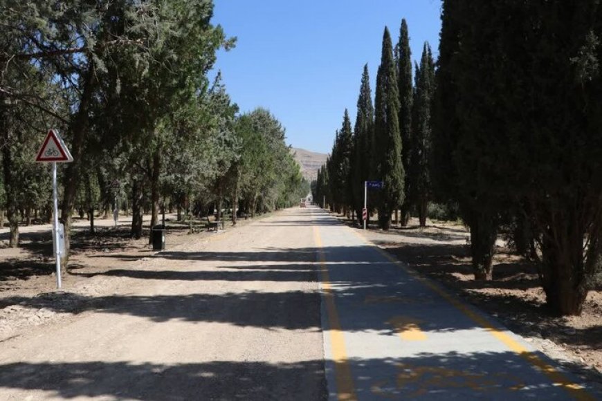 ۷.۴ کیلومتر مسیر پیاده‌روی و دوچرخه‌سواری در باغ زندگی شیراز آماده شد