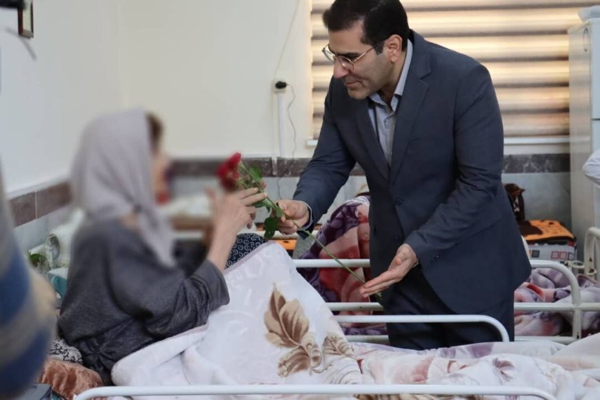 تأکید معاون استاندار بوشهر بر نگهداری سالمندان در کانون خانواده