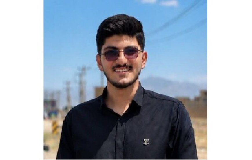درخشش دانش‌آموز خرامه‌ای با رتبه ۱۳ کنکور علوم انسانی